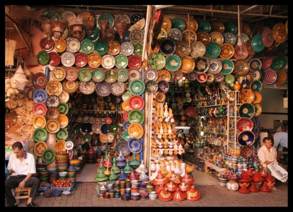 plate-souk-marrakech-photo_1431759-770tall