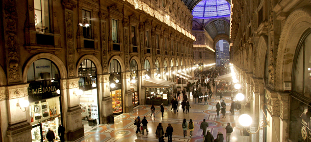 Galleria-Milano_Prada-Versace