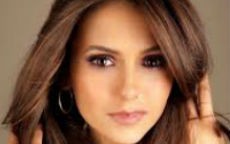 nina dobrev lascia the vampire diaries