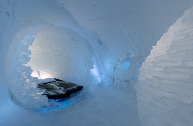 ice_hotel