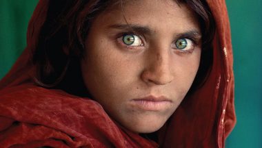 foto famose Steve McCurry Ragazza Afgana